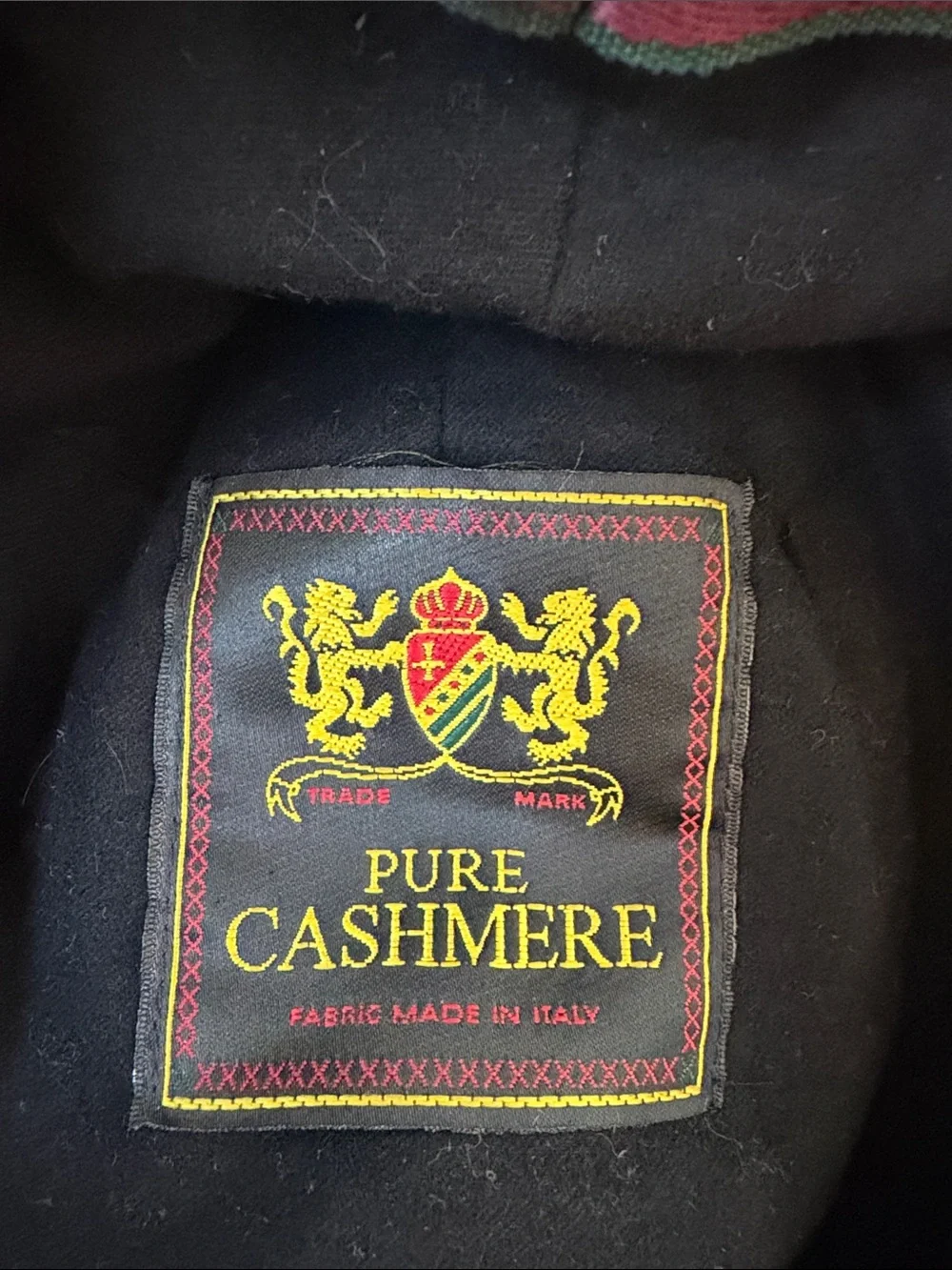 Men's Cashmere Driver Cap in Black - Classic Low-Profile Hat Made in Italy 🇮🇹